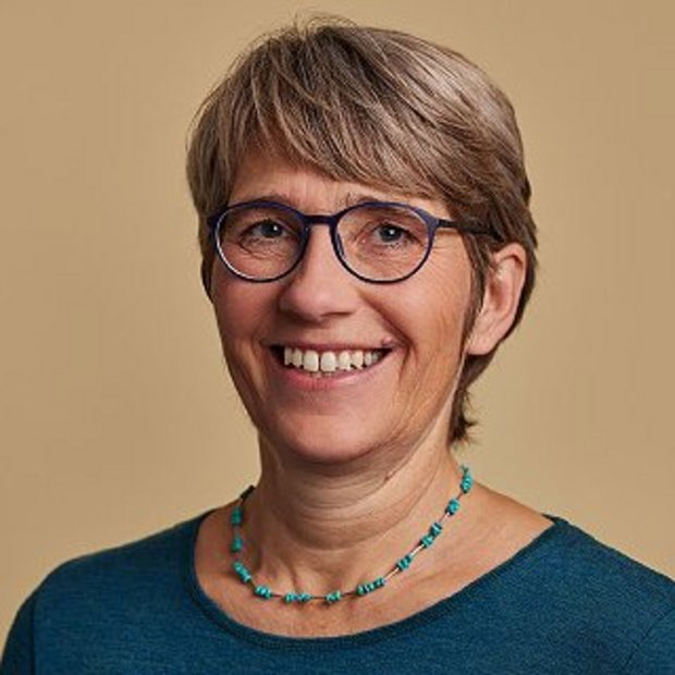 Portraitbild von Anja Kr&uuml;ger, Gesch&auml;ftsf&uuml;hrerin